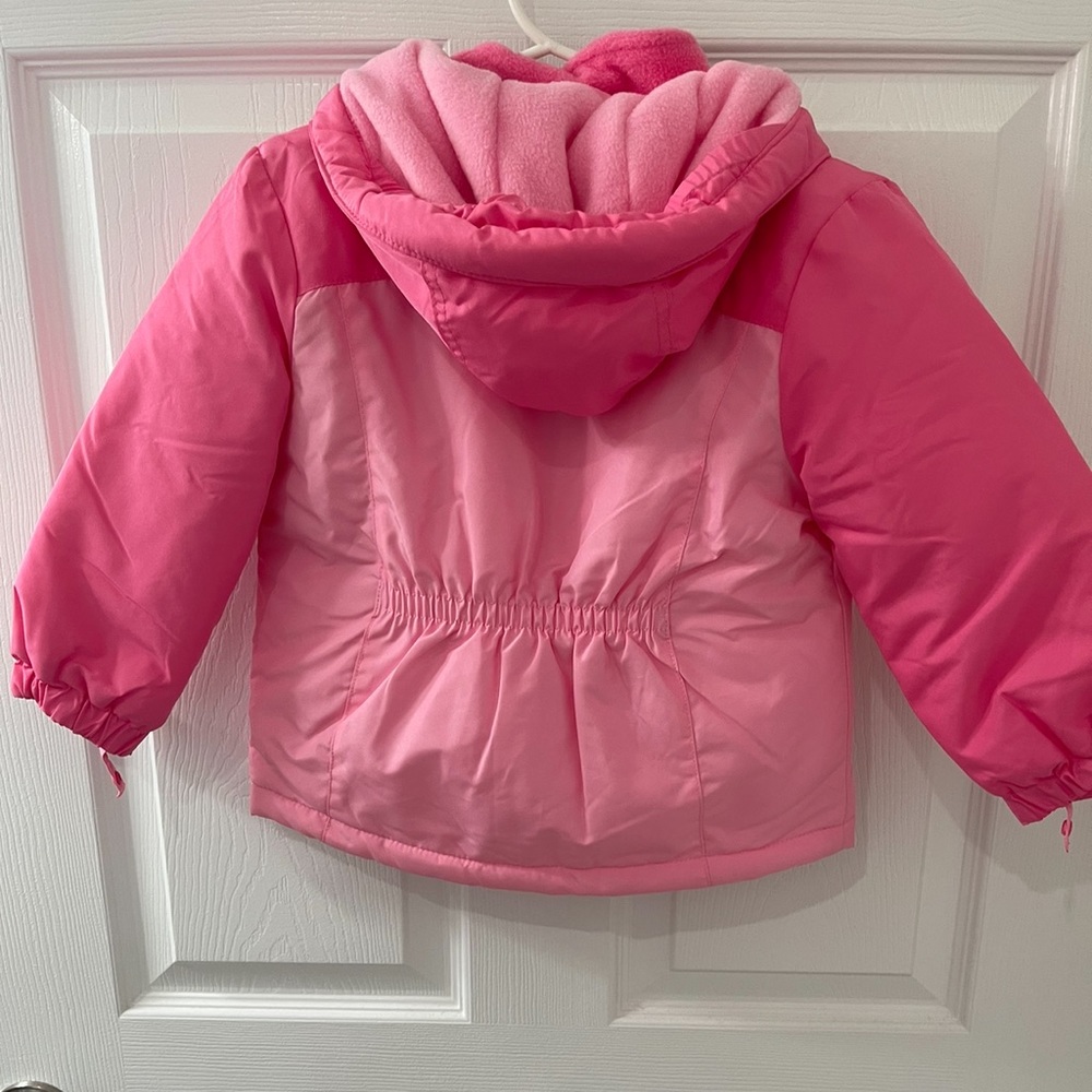 Pink puffer jacket - Picture 2 of 3